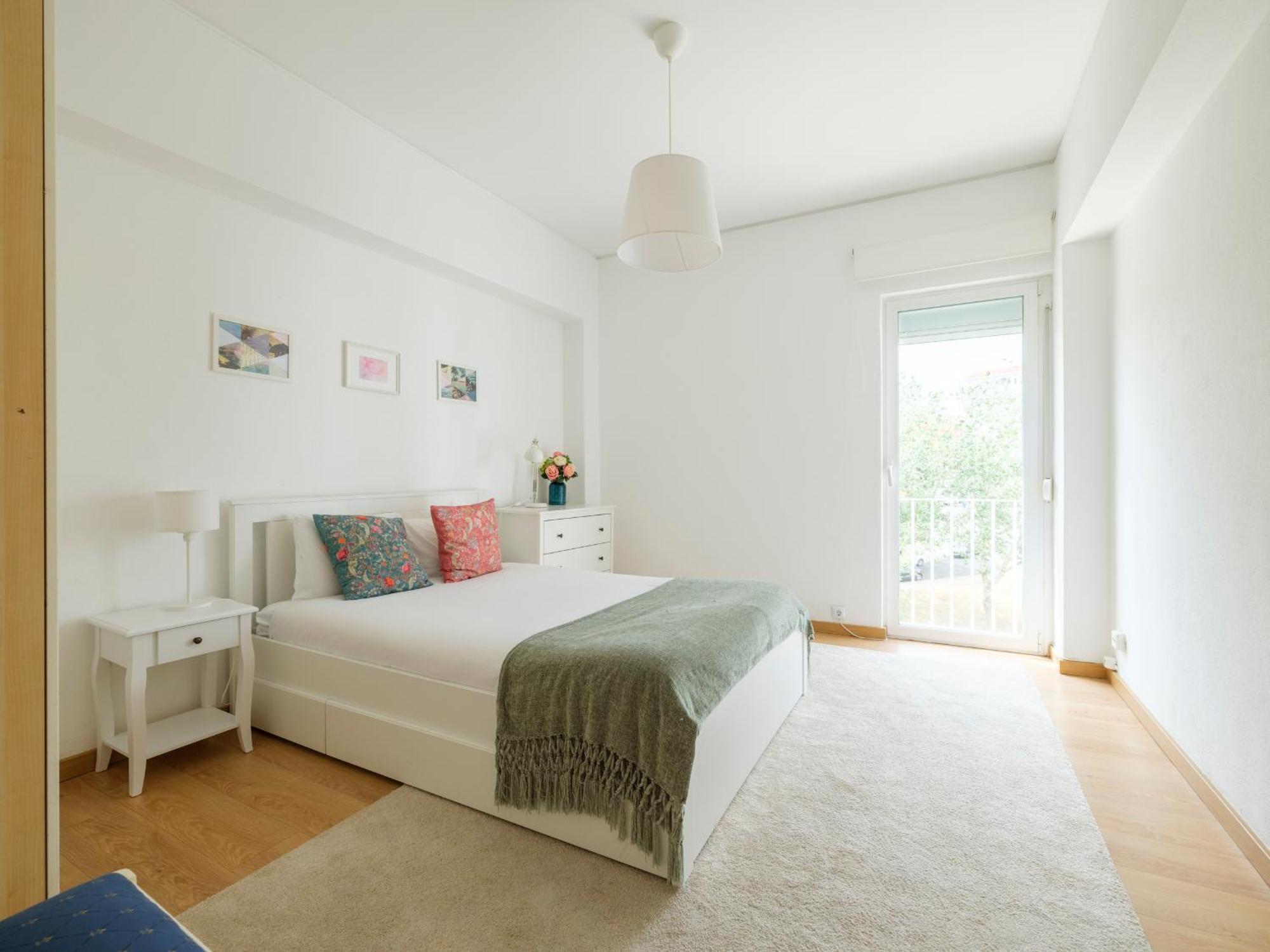Olivais Spacious Apartment Near Airport Lisboa Екстериор снимка